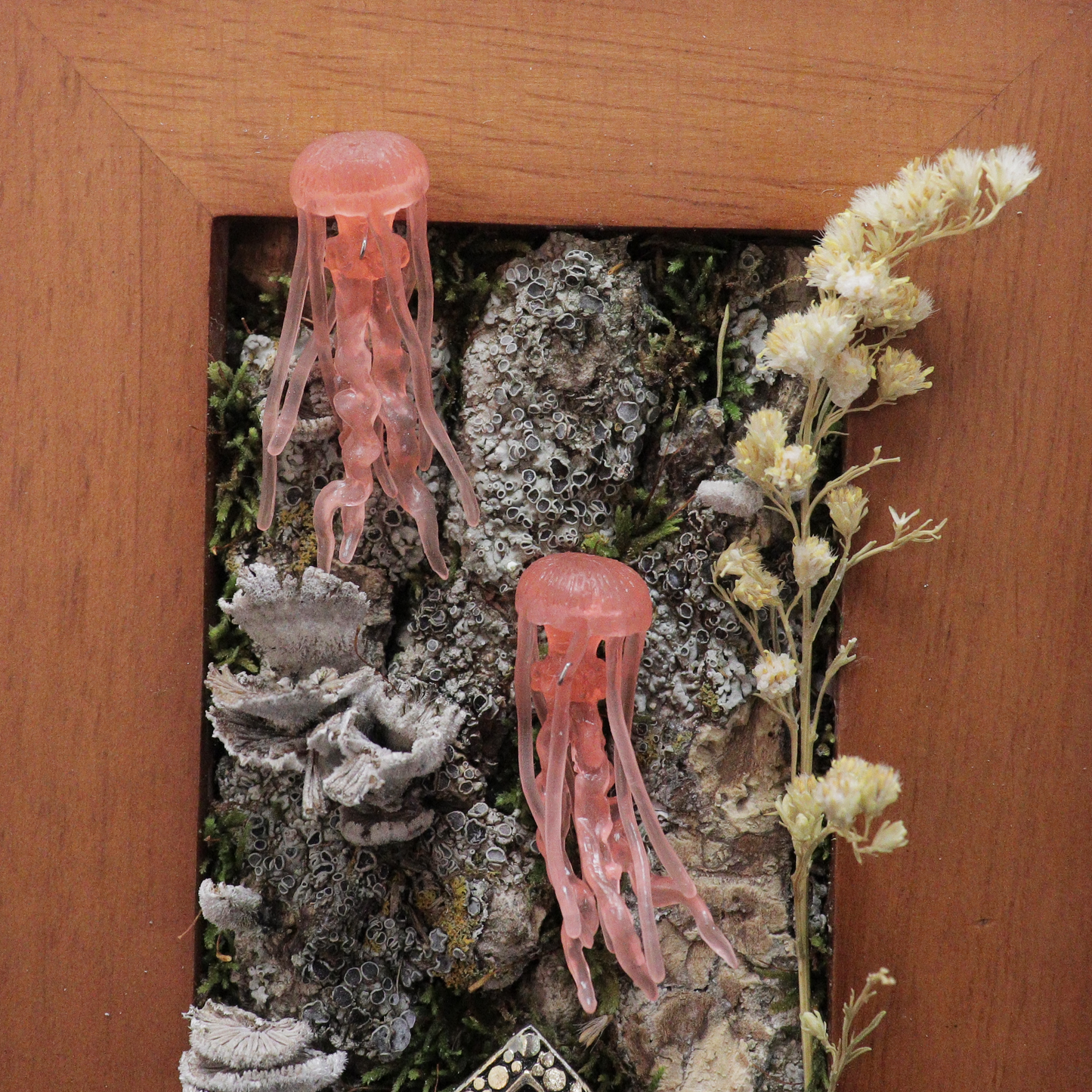 Micro-habitat Scenes HIDDEN TREASUERS COLLECTION Rustic Wall Decor
