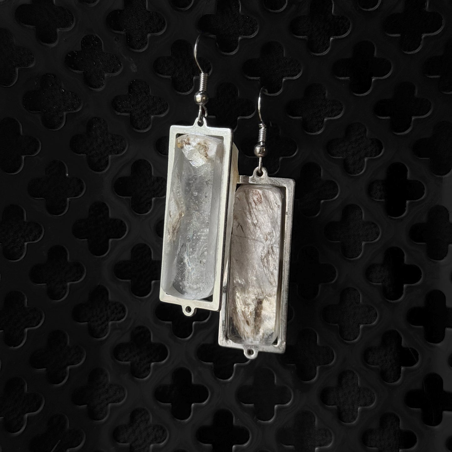 Great Plains Gypsum Earrings [MONUMENT CUT] INNER EARTH Stone Resin Jewelry