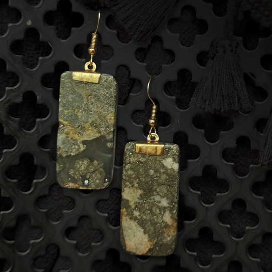 King Monarch Gold Mine Pyrite Earrings [MONUMENT CUT] INNER EARTH Stone Resin Jewelery